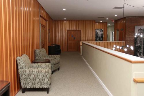 Eagles Nest Hotel - photo 19