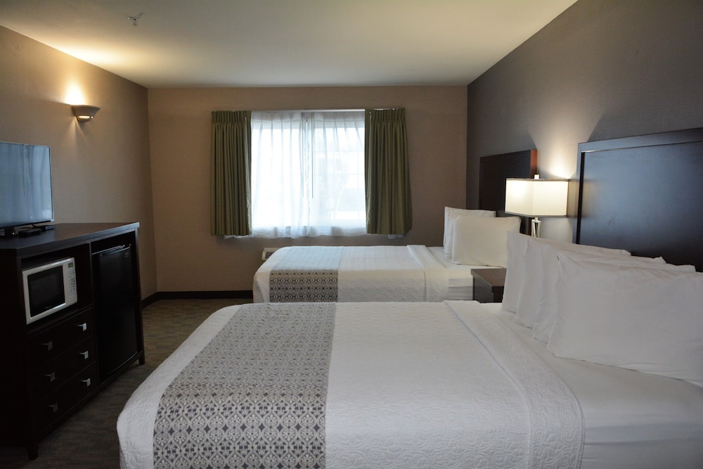 FairBridge Inn & Suites Dupont - photo 9