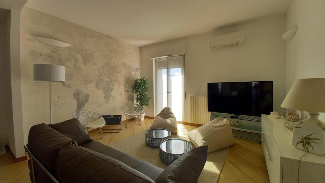 Grazioso appartamento vicino al Lago di Como — 4-Star Luxury Hotel in Erba, Italy