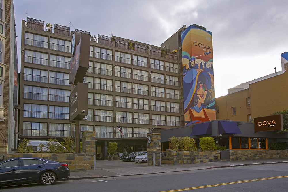Cova Hotel - photo 33