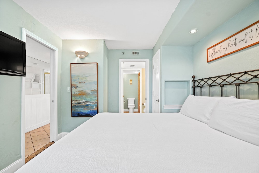 SunDestin Beach Resort by Panhandle Getaways - photo 6