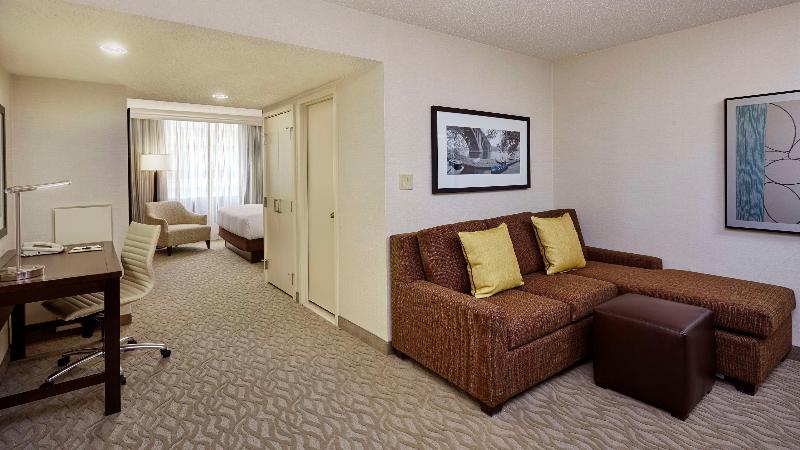DoubleTree by Hilton Washington DC Crystal City - photo 315