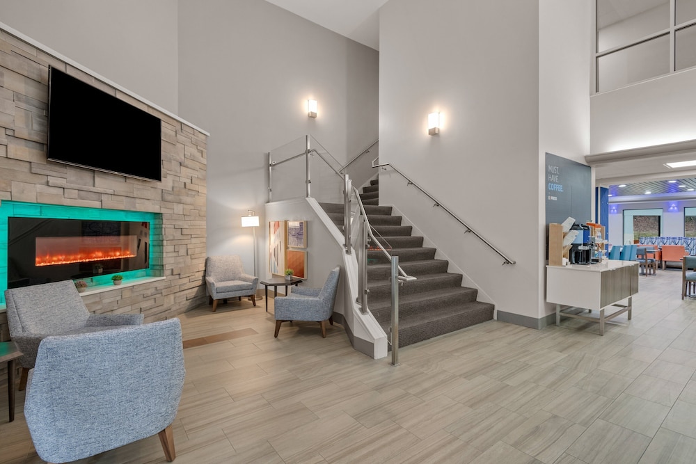Holiday Inn Express Hershey Harrisburg Area by IHG - photo 74