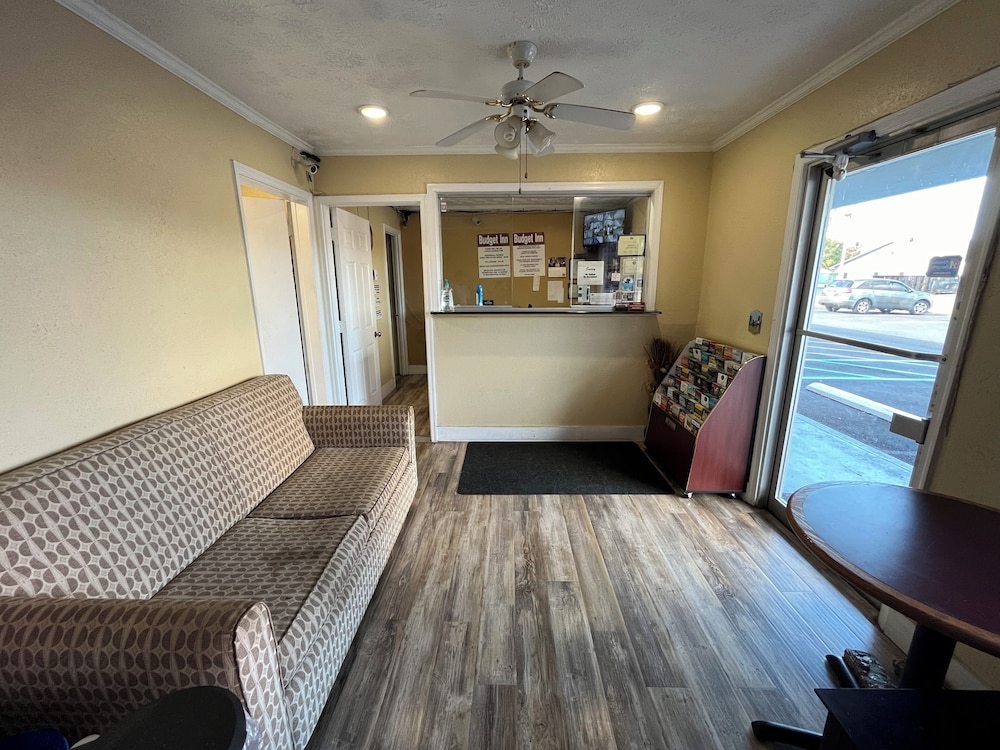 Budget Inn By OYO Nassawadox Hwy 13 - photo 3