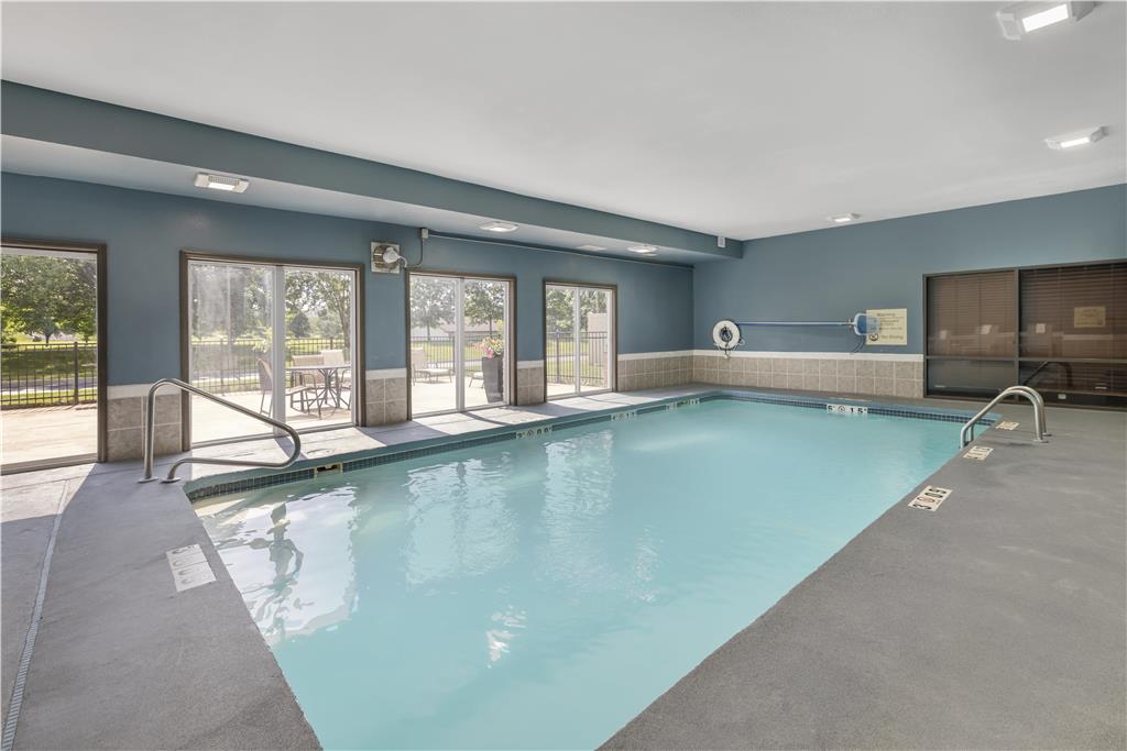 Best Western Plus Lee's Summit Hotel & Suites - photo 5