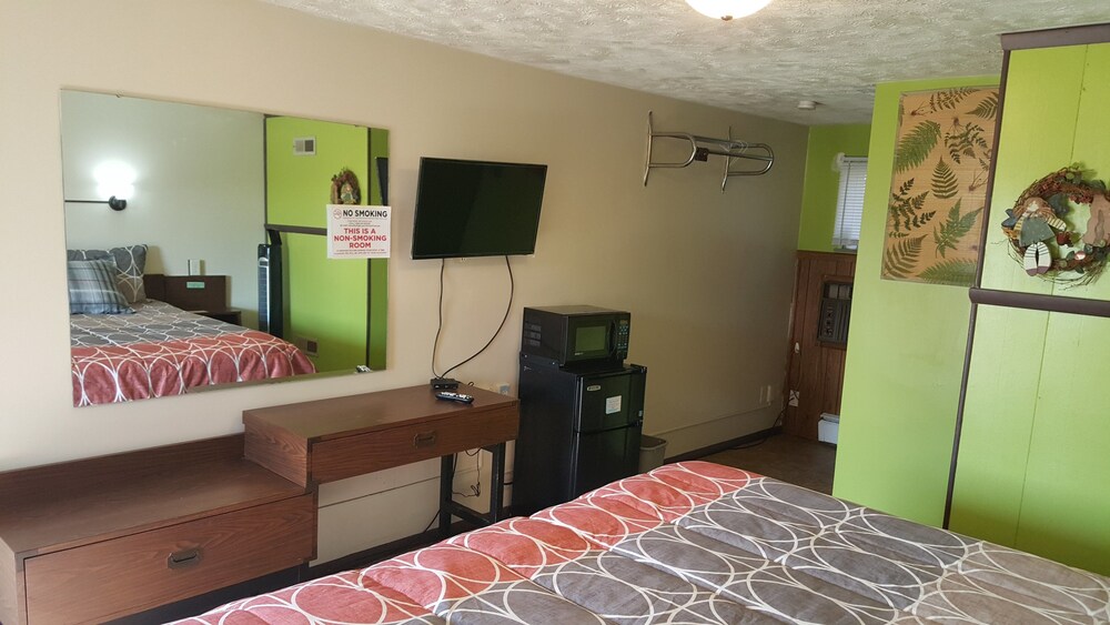 In Town Inn - photo 14