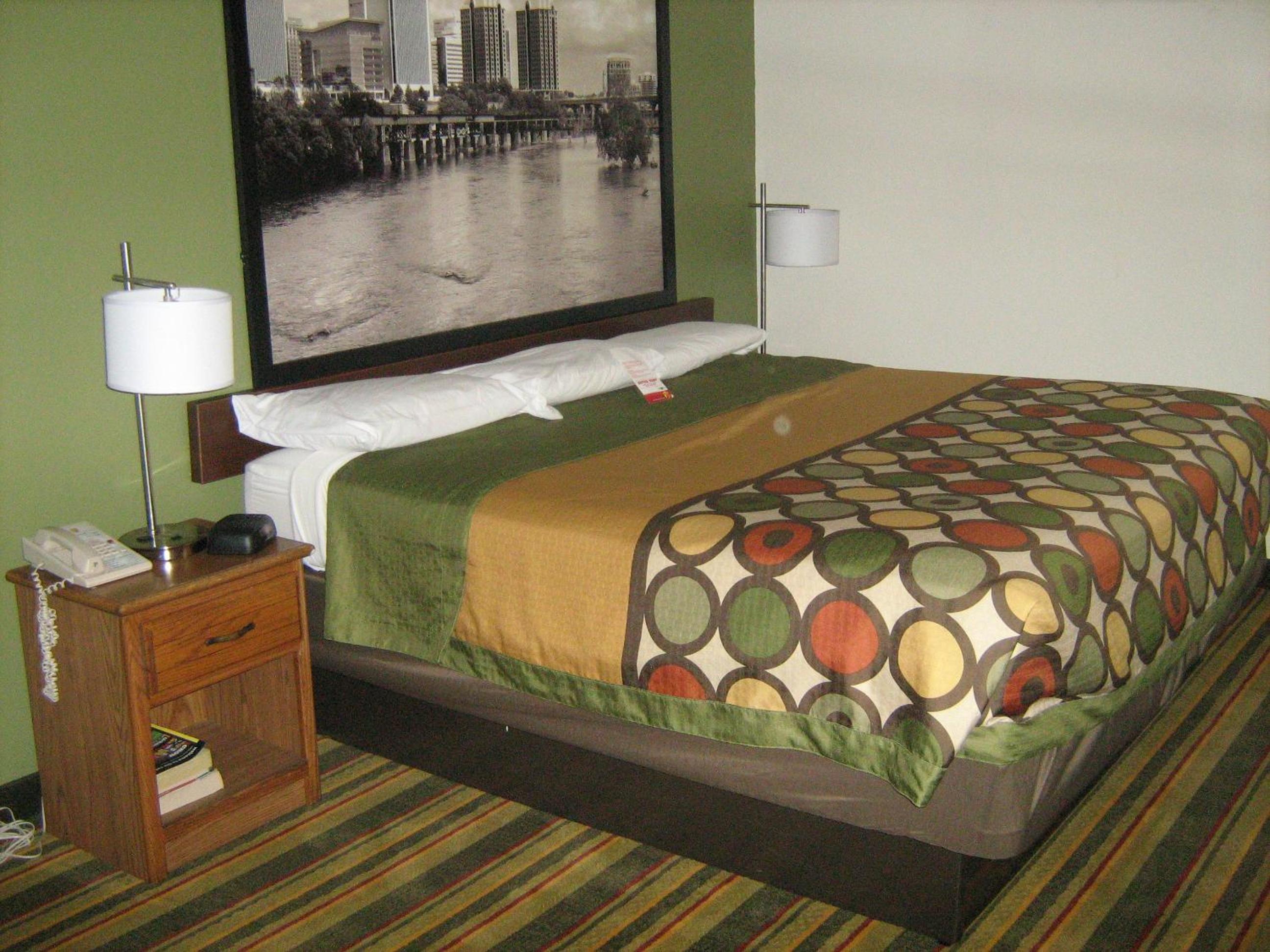 Super 8 by Wyndham Richmond Chamberlayne Rd - photo 20