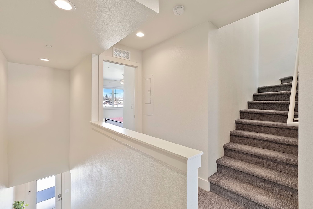 938 Jerome St Unit 2 - photo 31