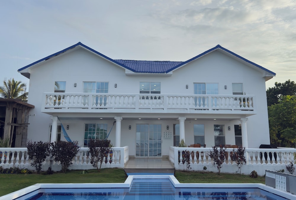 Emerald Luxe Suites in Corn Island, Nicaragua