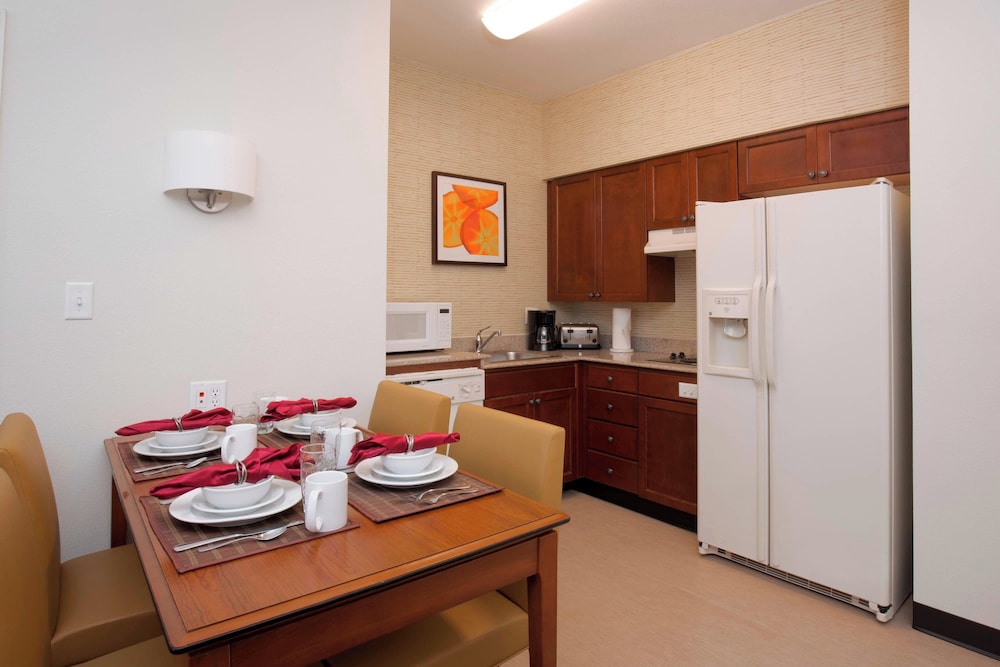 Residence Inn by Marriott Boise West - photo 10