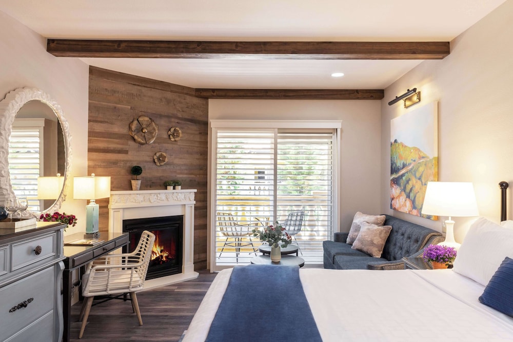 The Lodge at Healdsburg tapestry Collection by Hilton - photo 16