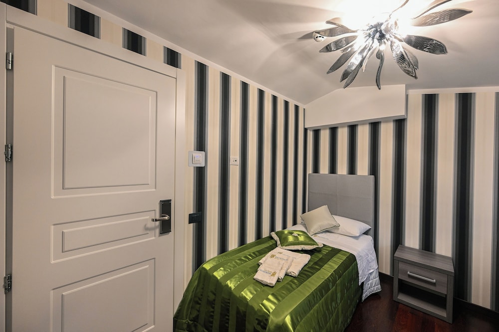 Hotel Mastrodattia — Celano — photo 4