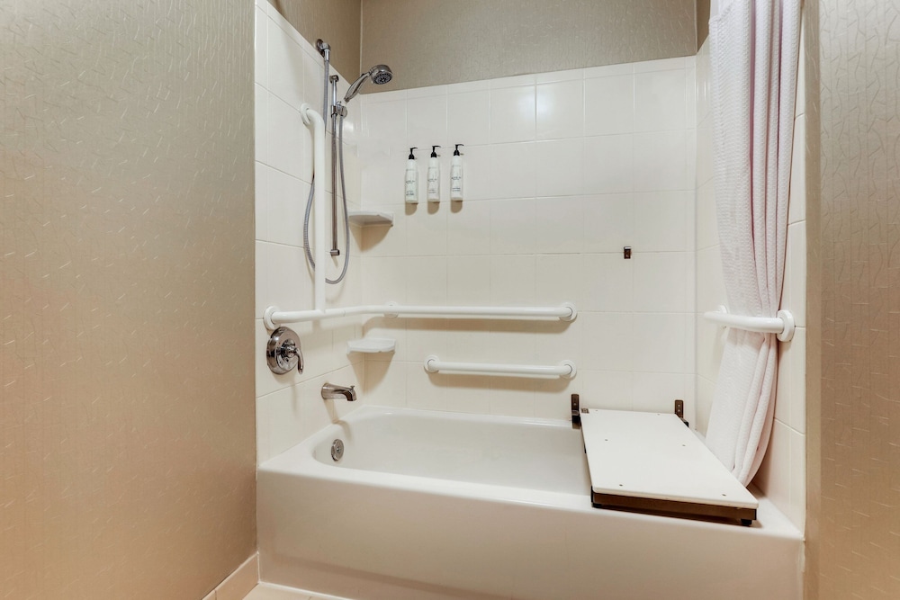 SpringHill Suites by Marriott Dayton South Miamisburg - photo 14