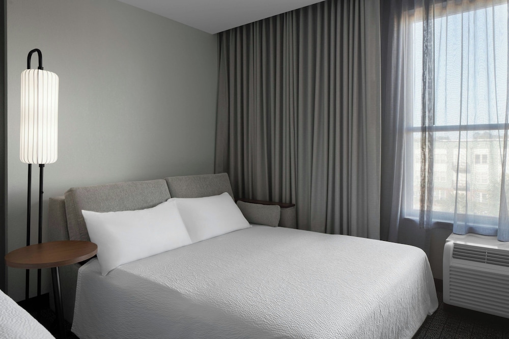 Courtyard by Marriott Charleston Summerville - photo 12