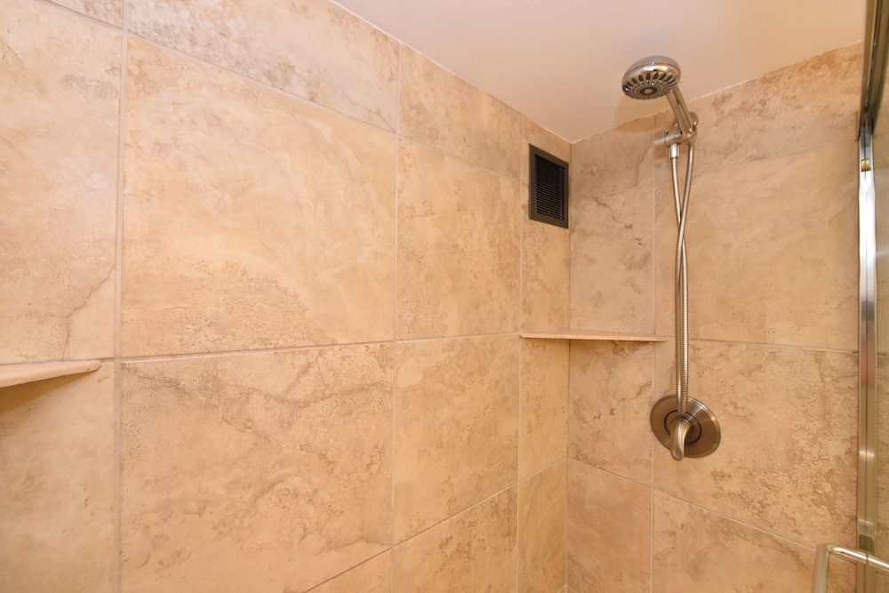 Mahana Resort #813 Studio condo by RedAwning - photo 12