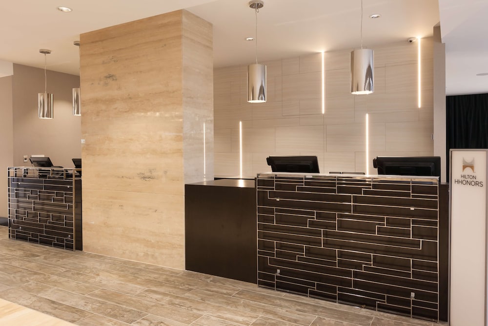 DoubleTree by Hilton Hotel & Suites Houston by the Galleria - photo 5