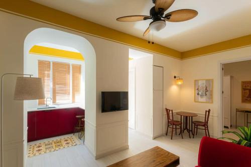 Masterfully Designed Apartment By Wehost