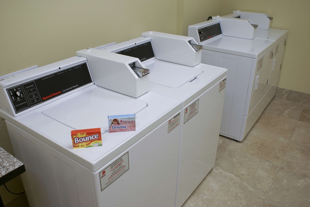 Hampton Inn Orange - photo 15