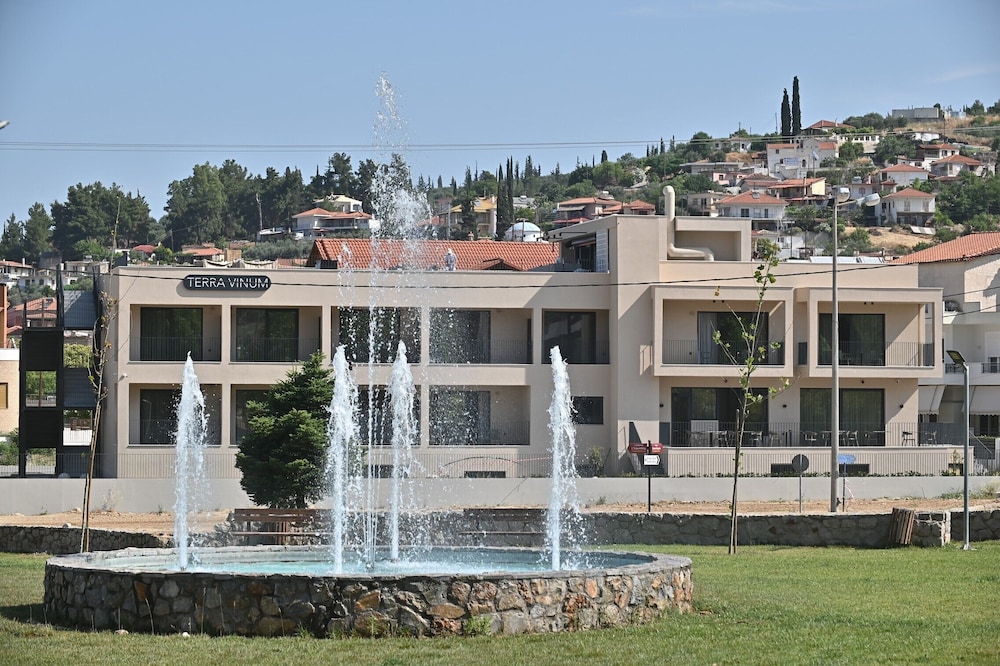 Terra Vinum - carbon neutral hotel in Nemea