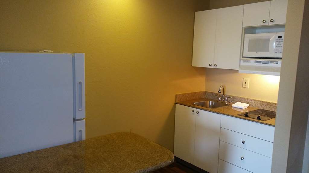 Extended Stay America Suites Memphis Wolfchase Galleria - photo 25