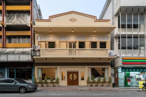 Sclass Penthouse Changmoi Road Center Old City — 4-Star Luxury Hotel in Chiang Mai, Thailand