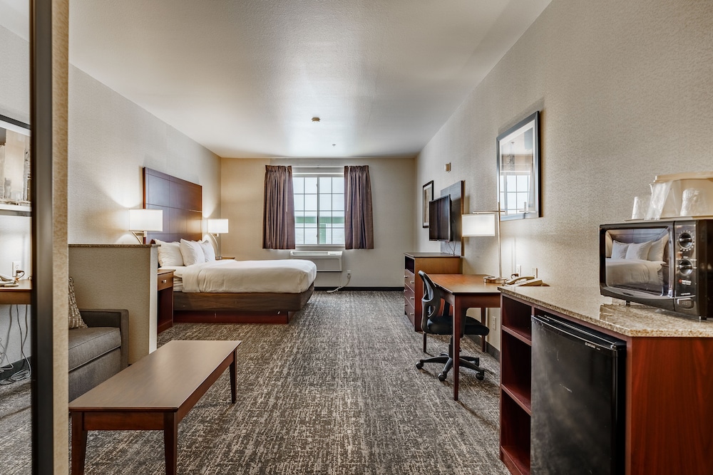 Cobblestone Suites Ripon - photo 6