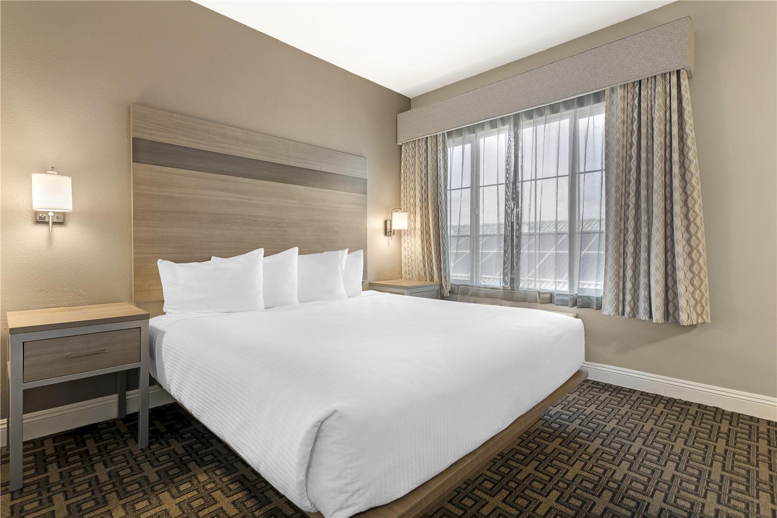 Best Western Kettleman City Inn & Suites - photo 36