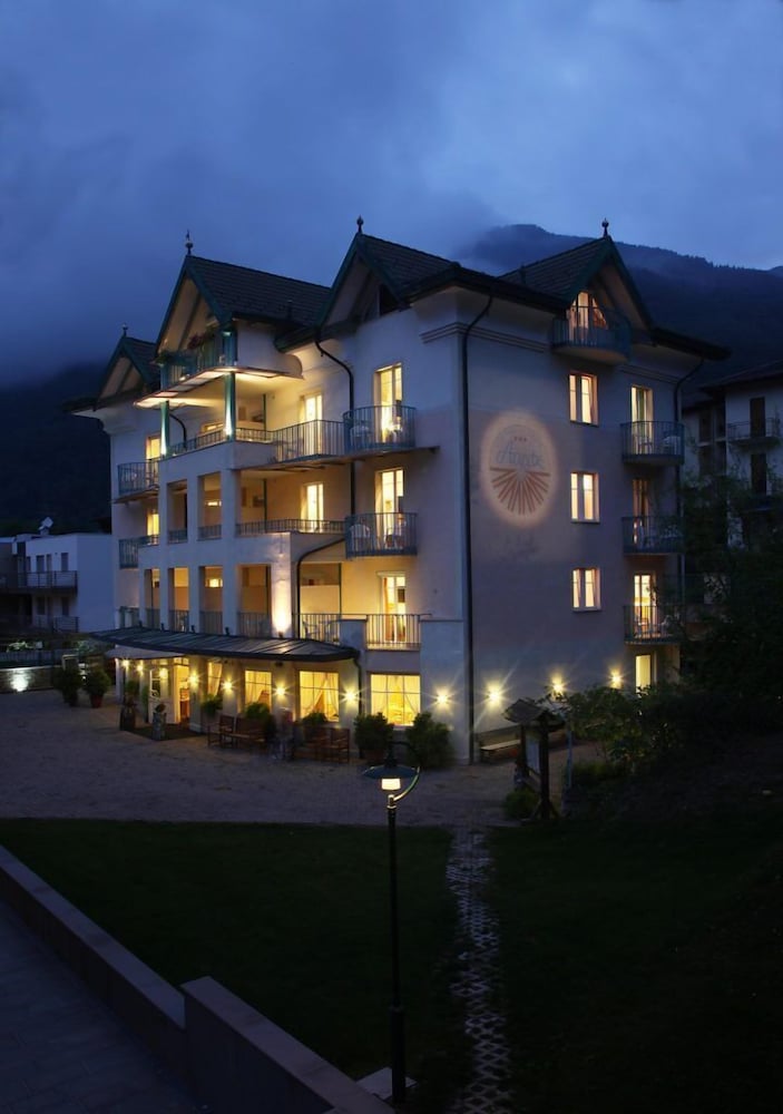 Hotel Aaritz - carbon neutral hotel in Levico Terme
