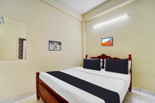 Collection O Erode VOC Park in Erode, India