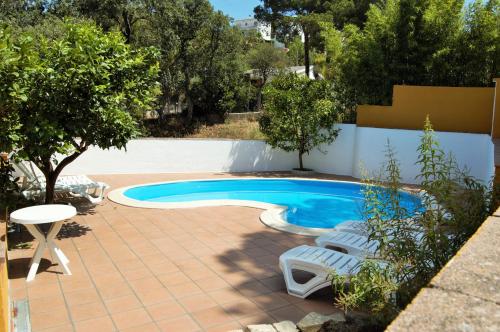 Villa Doris — 4-Star Luxury Hotel in Lloret De Mar, Spain