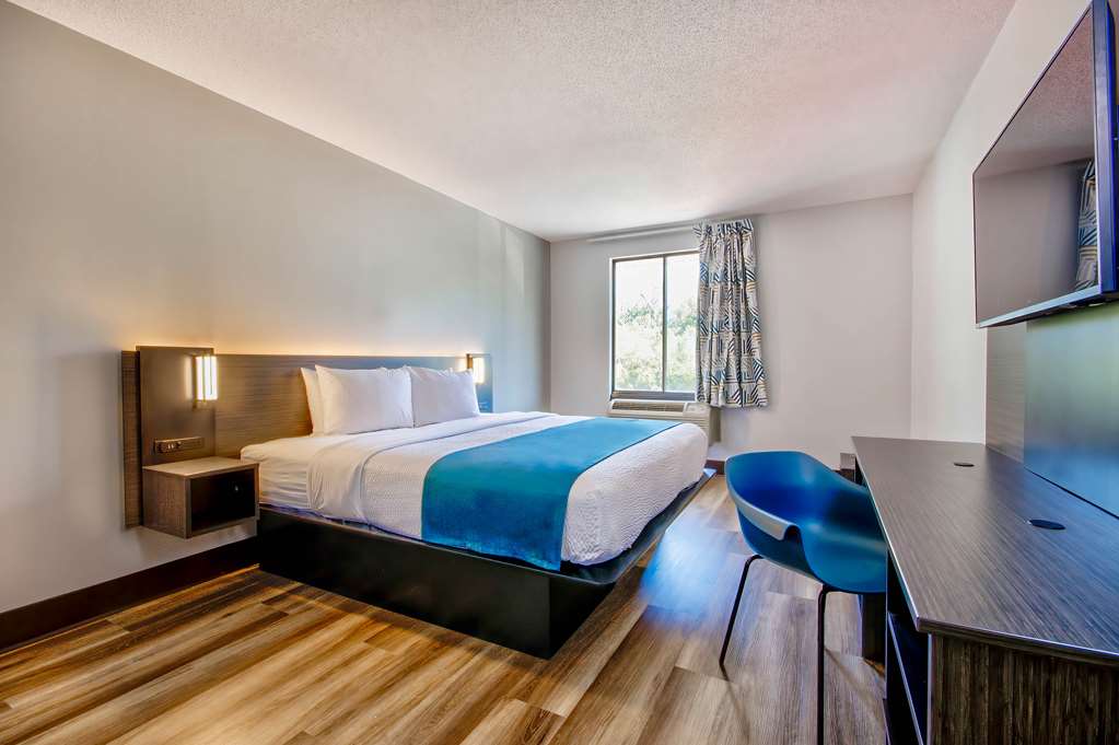 Motel 6 Jeffersonville In Louisville - photo 14