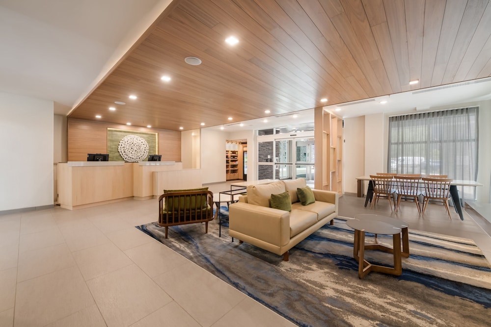 Fairfield Inn & Suites by Marriott Virginia Beach Town Center - photo 3