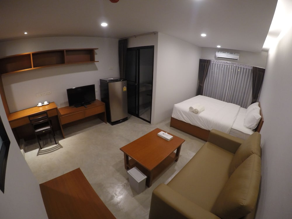 Kanith Place - last minute hotel in Chiang Mai