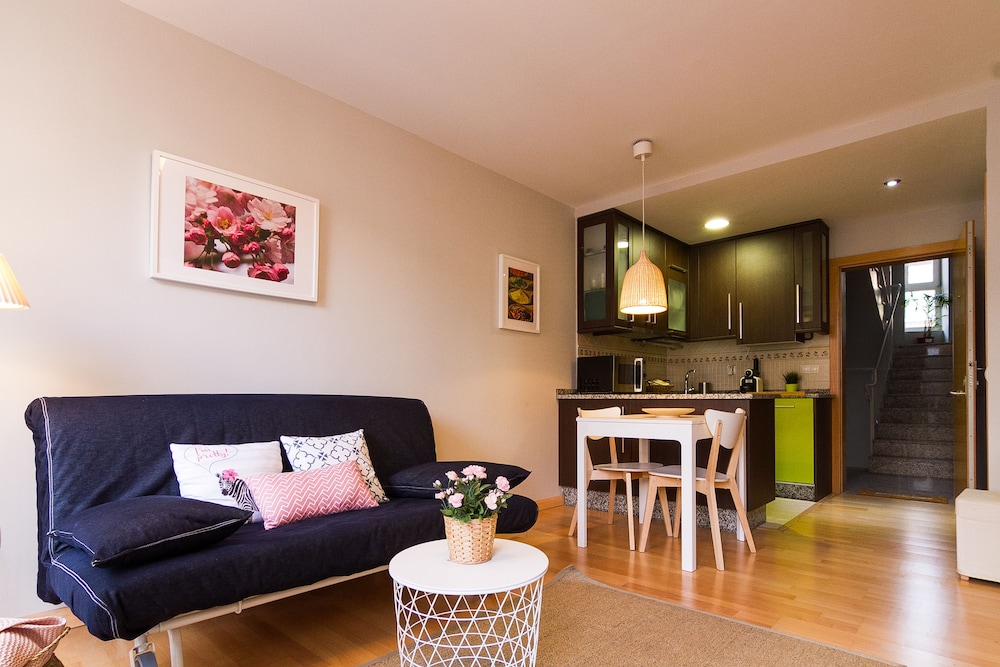 Luminoso Burgas Termal Casco Hist rico in Ourense, Spain