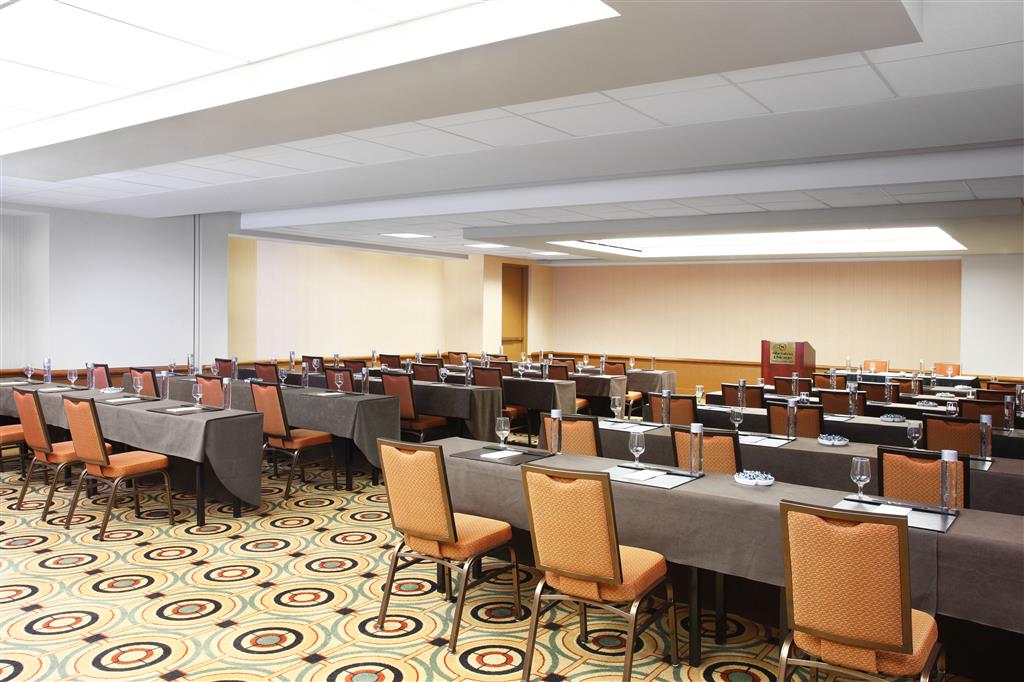 Sheraton Grand Chicago Riverwalk - photo 42