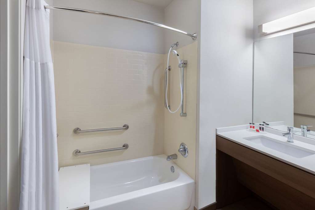 Microtel Inn & Suites by Wyndham College Station - photo 26