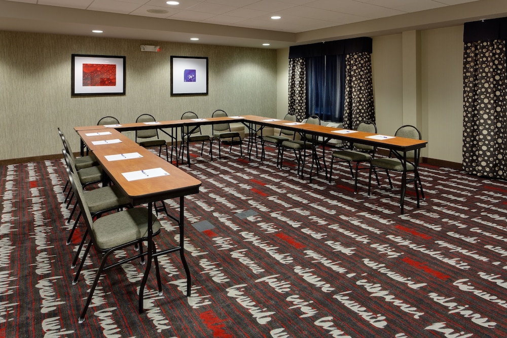 Holiday Inn Express Hotel & Suites York NE Market by IHG - photo 27
