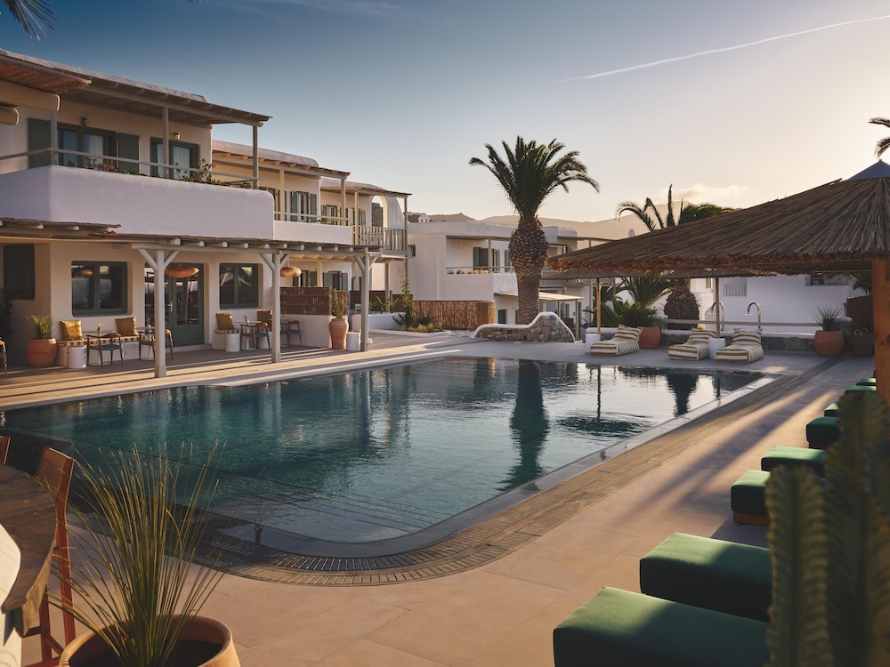 NUMO Mykonos Boutique Resort — 4-Star Luxury Hotel in Mykonos, Greece