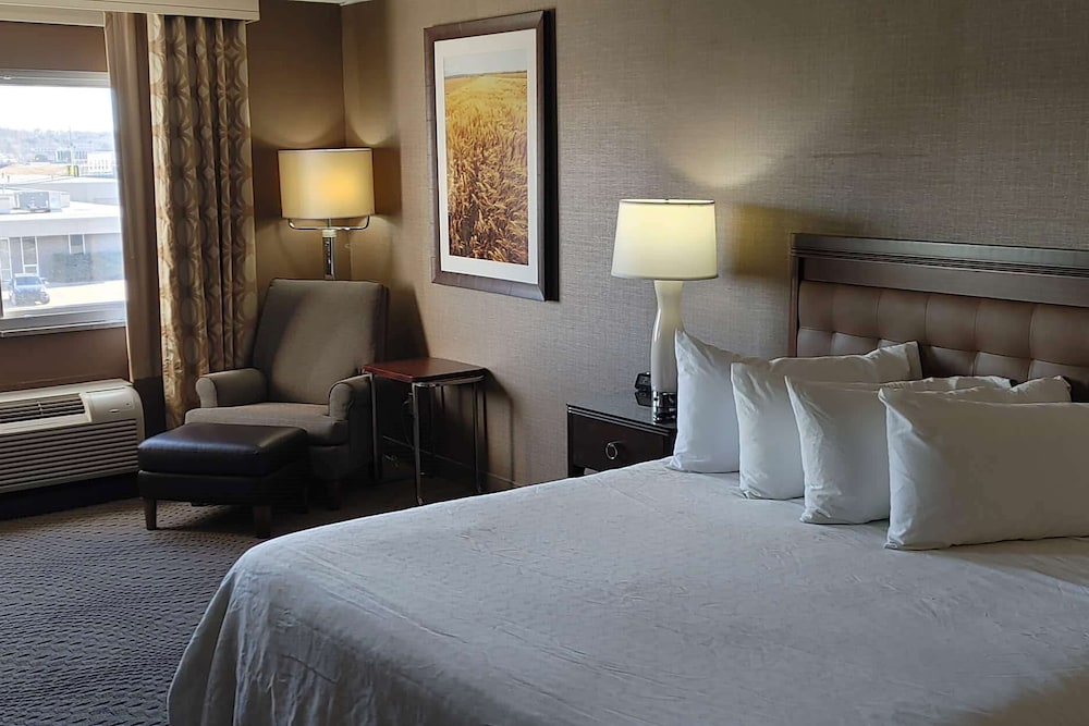 Wyndham Omaha West Dodge - photo 21