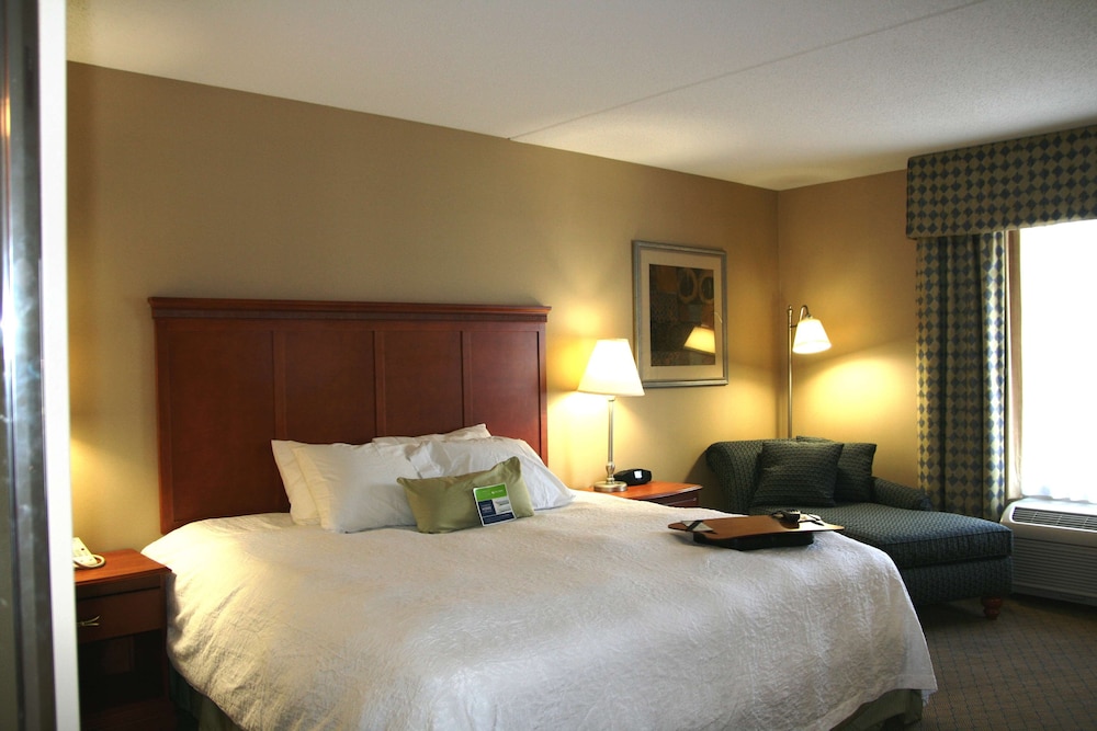 Hampton Inn & Suites Tilton - photo 19