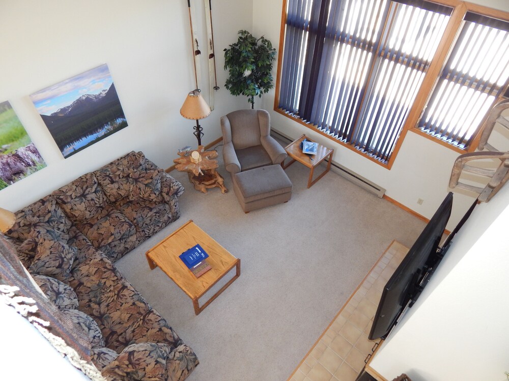 Crestview Place - photo 25