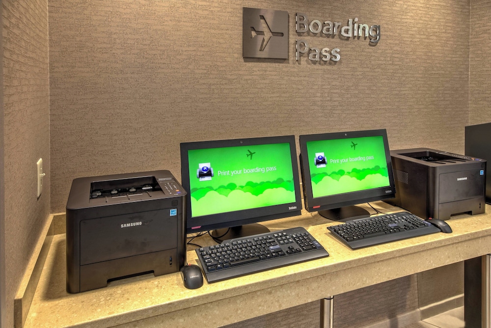 Courtyard by Marriott Newport News Airport - photo 22