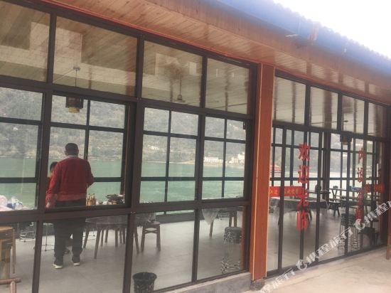 Riverside House Inn - last minute hotel in Yichang