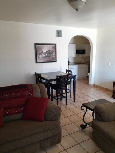 Stagecoach Suites - photo 30
