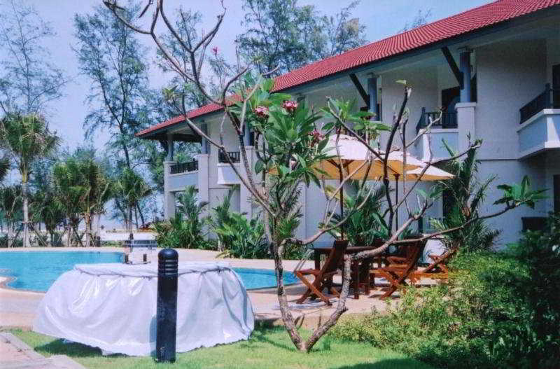Rajamangala Pavilion Beach Resort Songkhla — 4-Star Luxury Hotel in Songkhla, Thailand