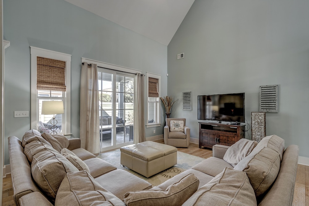 North Beach Resort & Villas - photo 498