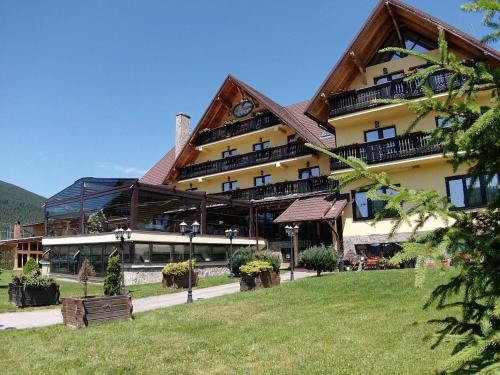 Resort Sf Petru in Petrosani, Romania