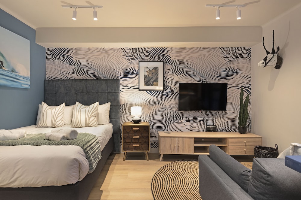 The Tokyo 1508 — 4-Star Luxury Hotel in Cape Town, South Africa