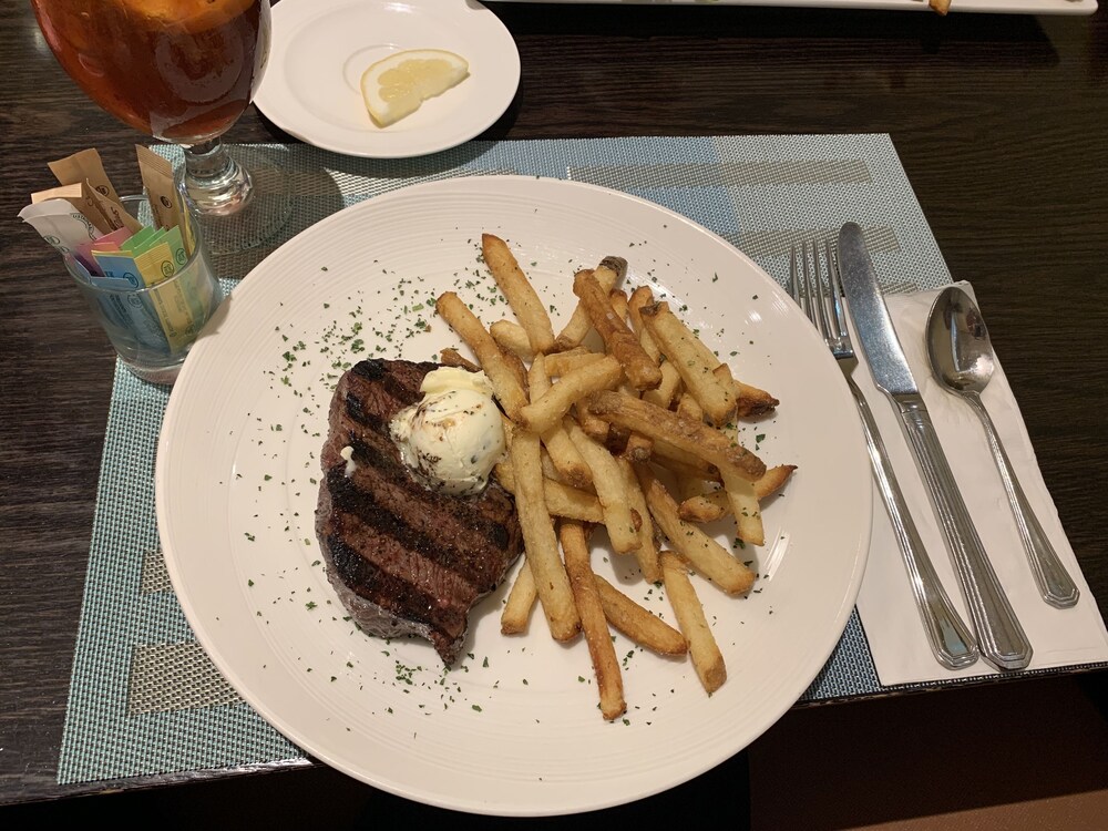 Blue Lake Casino & Hotel - photo 31