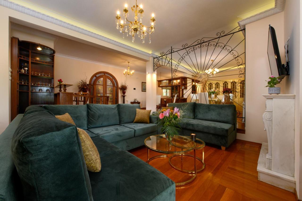 Grand Villa Roubana — 4-Star Luxury Hotel in Corfu, Greece